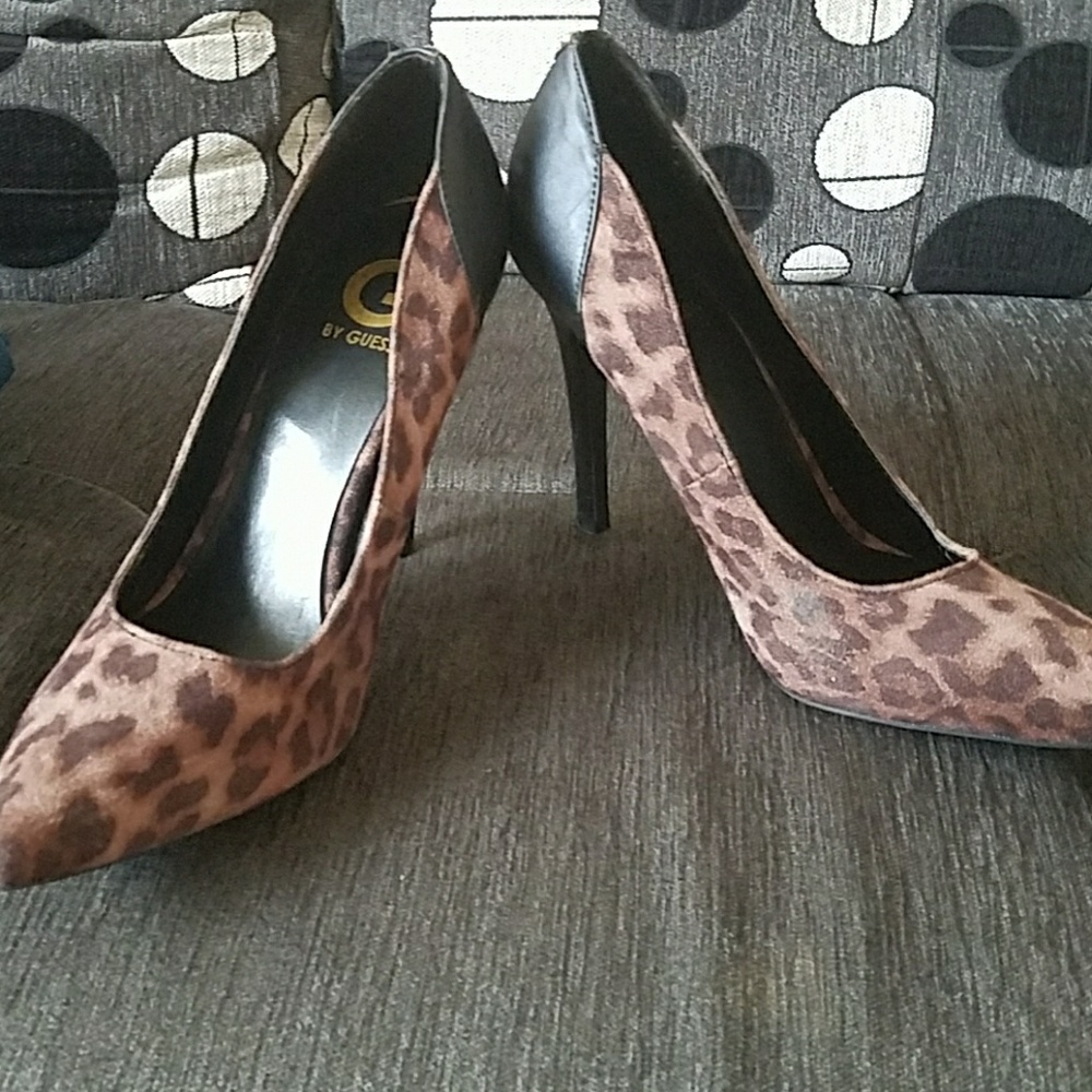 G by Guess leopard pumps
